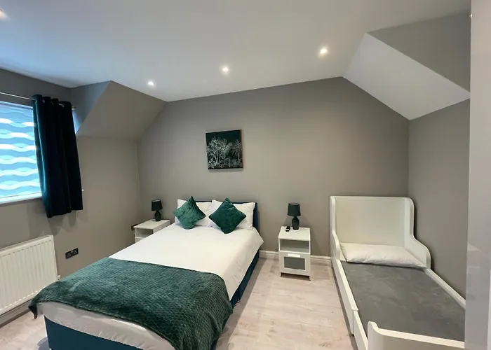 Deluxe Apartment